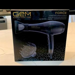 BLACK GEM FORCE CERAMIC HAIR DRYER OPEN BOX